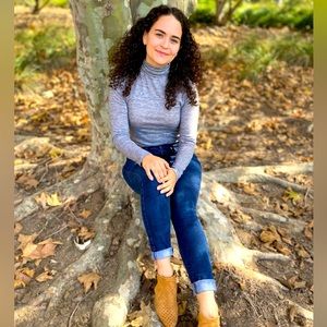 Meet your Posher, Emma